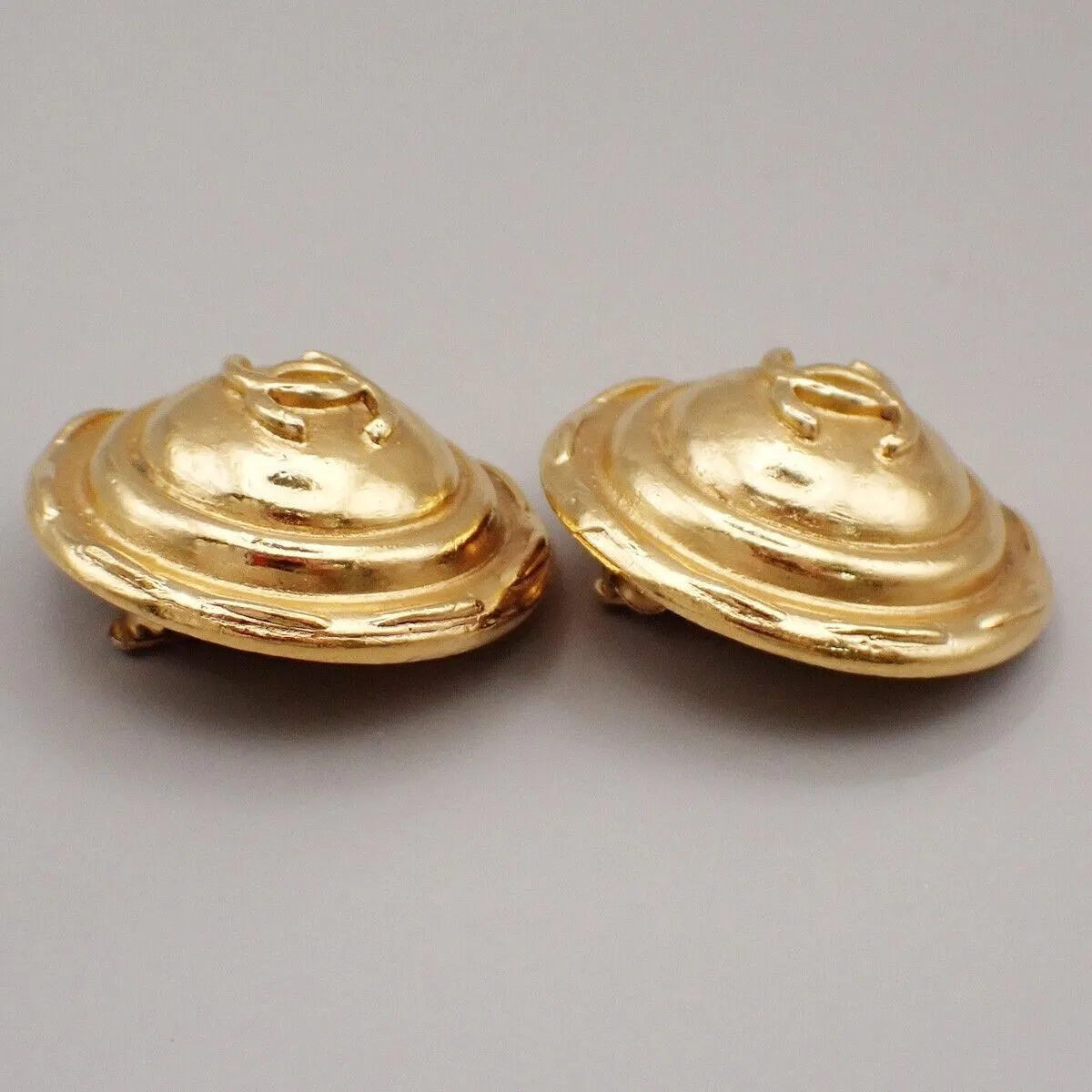 Chanel Cc Logo Round Button Earrings