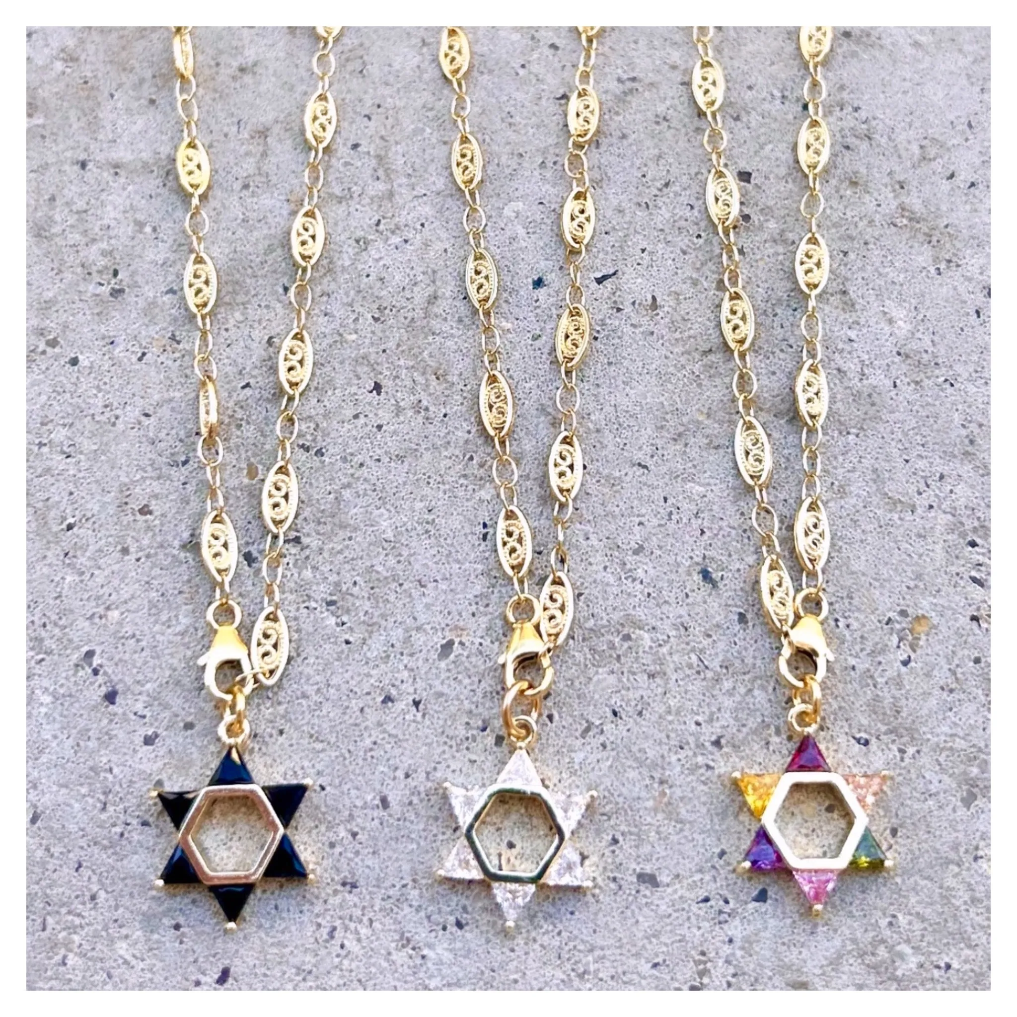 "Mémé" Magen David Necklace