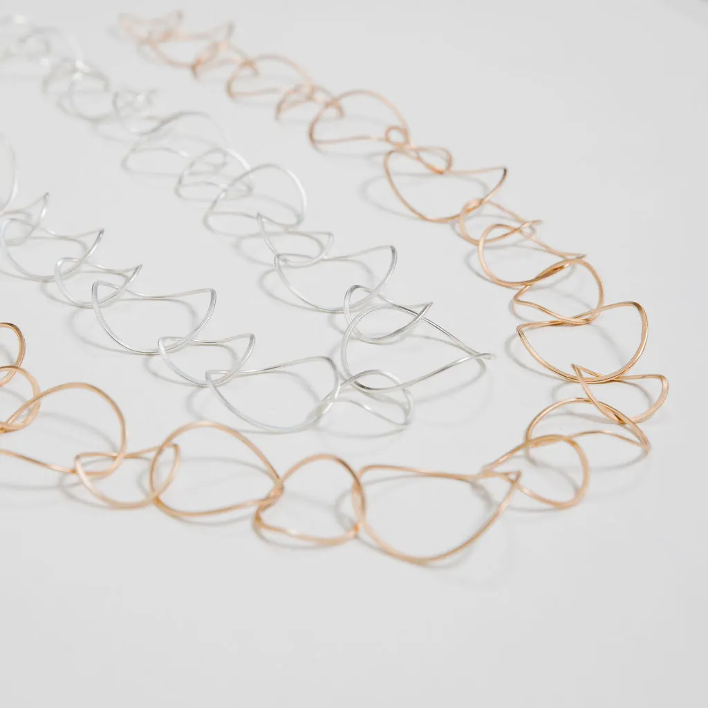 Wavy Chain necklace